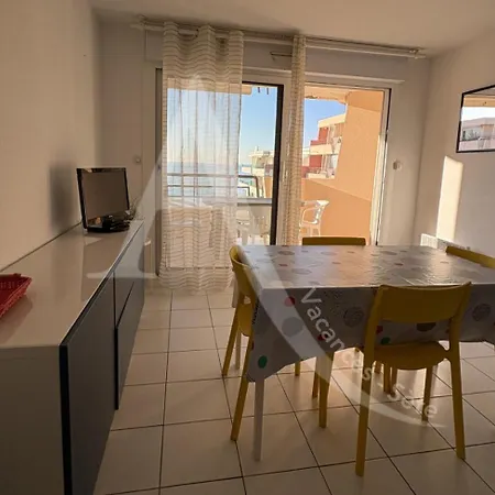 1 Chambre, Vue Mer, Acces Direct شقة *